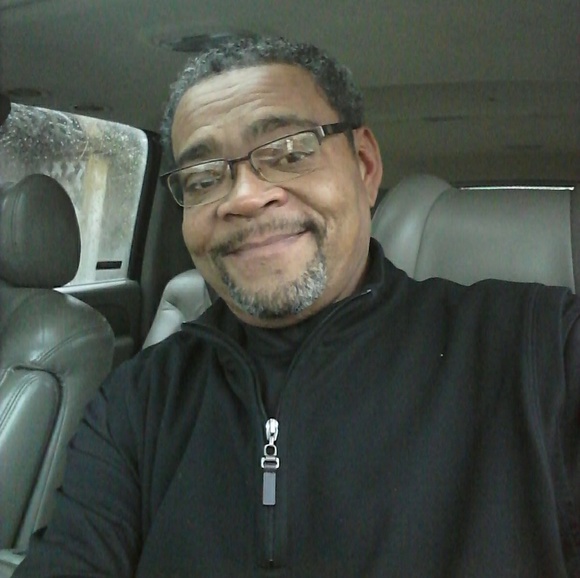 Meet your Posher, Michael - Picture 1 of 3